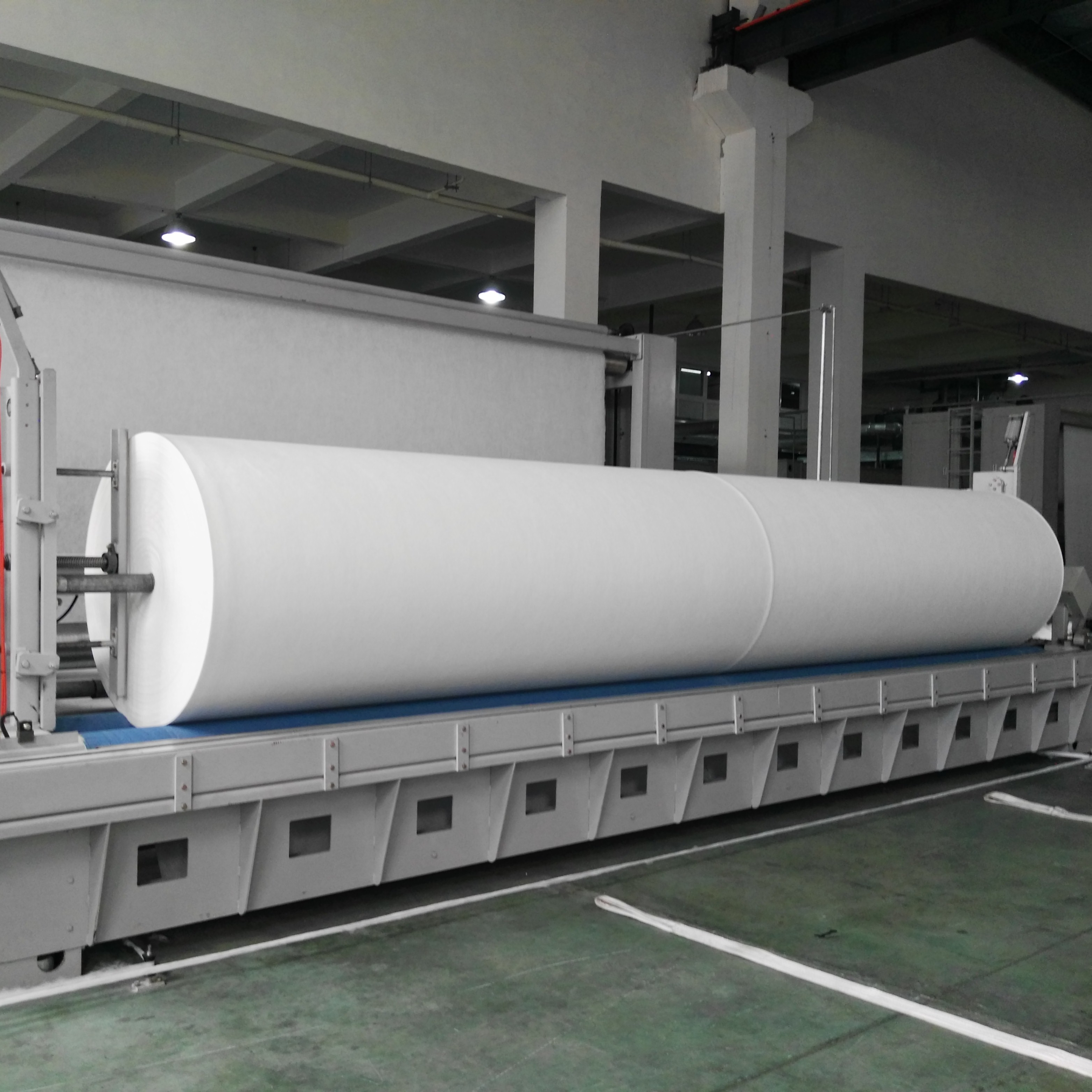 Filament nonwoven geotextile made of needle punched PET material. Nonwoven geotextiles have strong penetration, flexibility and high permeability. Nonwoven geotextile materials are made of polyester fiber (PET) and polypropylene (PP). This material selection is based on user requirements